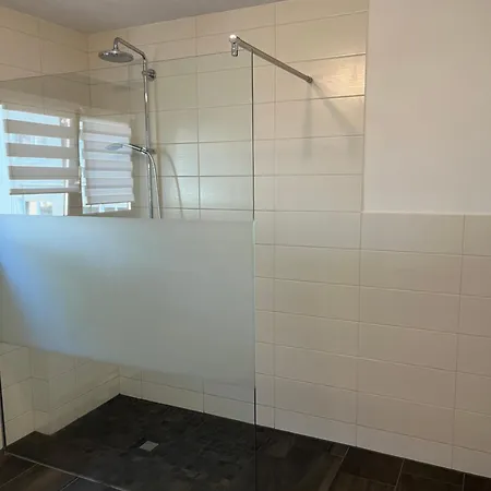 Zur Tanne Apartment